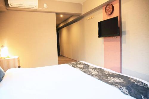 Double Room image 1