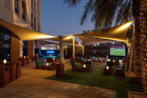Bar/lounge, Aloft by Marriott Al Ain in Al Ain
