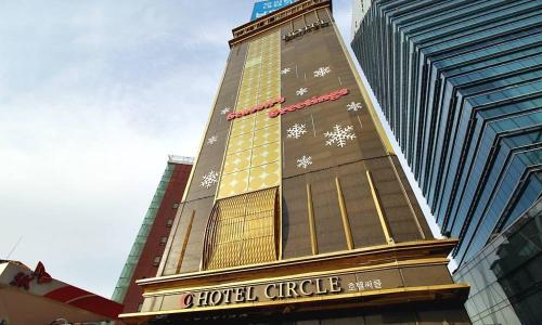 Hapjeong Circle Hotel