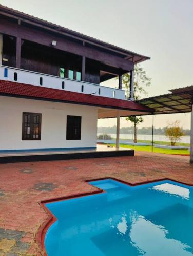 Riverfront luxury 5bhkpool villa