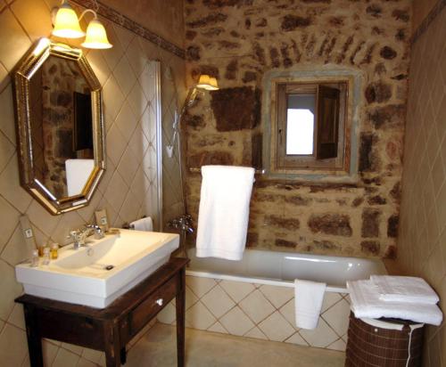 ห้องน้ำ, La Premsa Hotel Rural in คาร์โดนา