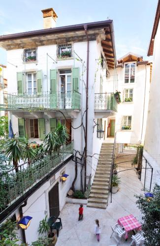 Hotel Sole Holiday - image 9