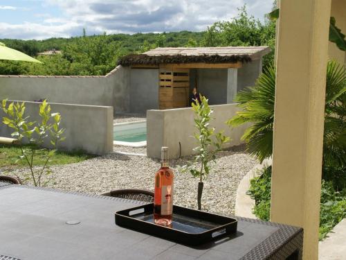 Chic Holiday Home in Pradons with Swimming Pool