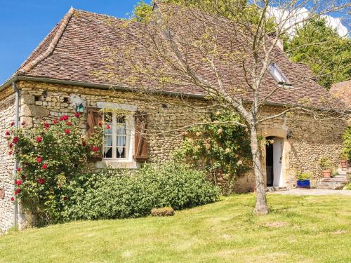 Farmhouse with private pool large garden and playground