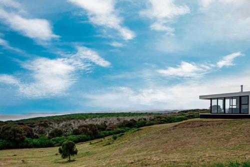 Sky Pod 1 - Luxury Off-Grid Eco Accommodation in Hordern Vale