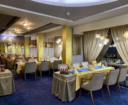 Étterem, Hotel Balkan in Pleven