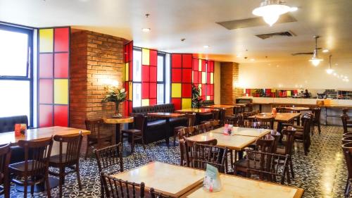 Étterem, Holiday Inn Mexico Santa Fe By IHG in Santa Fe-Desierto de Los Leones