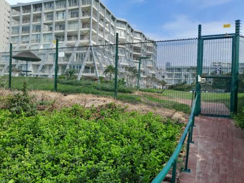 KYALANGA - GROUND FLOOR APARTMENT with sea views