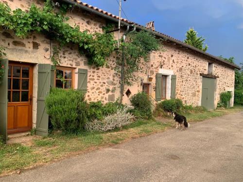 Le Petit Gîte de Milhac - Location saisonnière - Milhac-de-Nontron