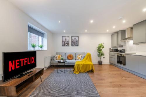 The Perfect Stay London, Home with 2 Bedrooms 1 Bath - Battersea, Vauxhall and Nine Elms, Лондон