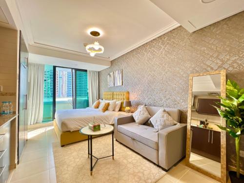 Cosmos Living Cozy Studio With Balcony, Dubai