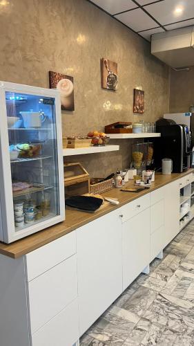 Adonis Arc Hotel Aix - image 3