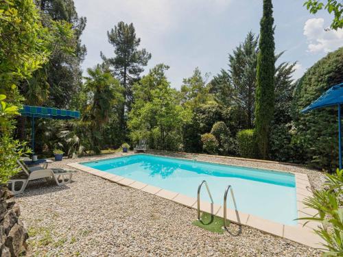 Serene Holiday Home in Les Salelles with Swimming Pool