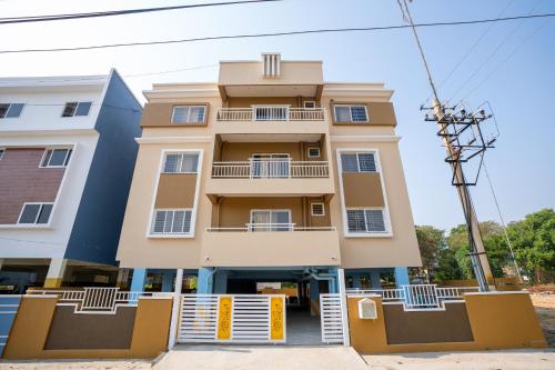 Elegance Serviced Apartment - image 5