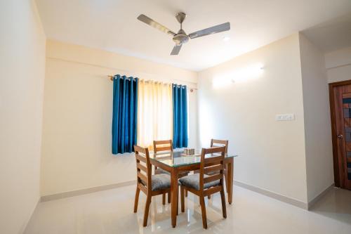 Elegance Serviced Apartment - image 4