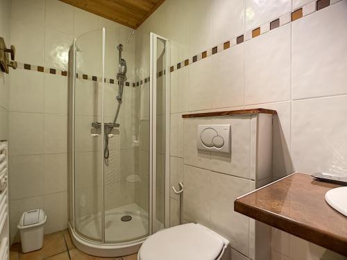 Apartment image 10