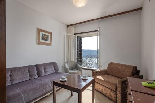 Boarding House Uvala Scott - image 12
