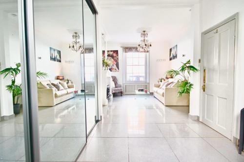 Victoria Belgravia Apartments, Londyn