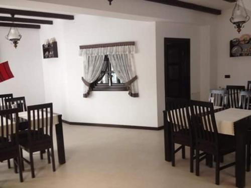 Pensiunea Rustic - image 8