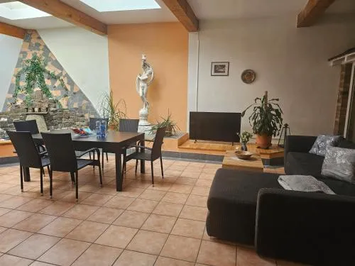 200qm Work and Stay 4 Schlafzimmer jedes Zimmer mit eigenem Badezimmer, Neu Modernisiert in Eschweiler, Deutschland