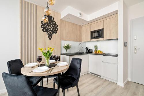 Szymony Apartments Zakopane with SPA & Parking by Noclegi Renters - image 2
