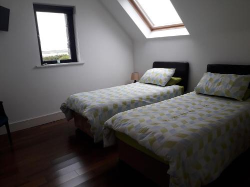 Pohled zvenku, Claddaghaduff 371 Omey Lodge in Cleggan