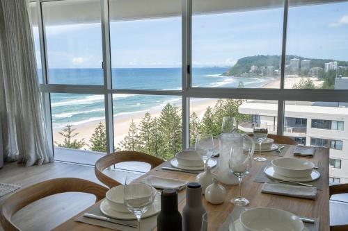 Cashelmara Beachfront Apartments - Gold Coast
