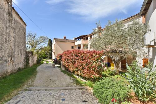 Apartments Medulin 2315 - Medulin