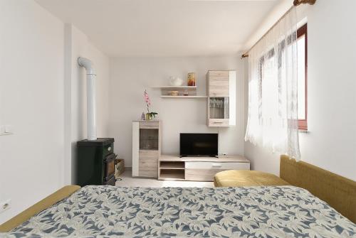 Apartments Medulin 2315 - Medulin