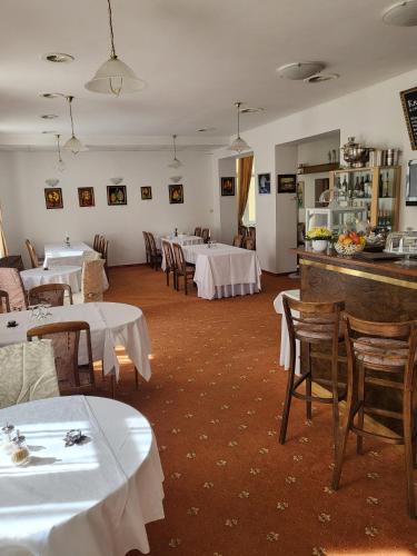 Hotel Margit - image 14