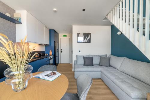 Exceptional Living Lofts by UPSTREET - image 8