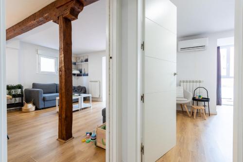 INSIDEHOME La Casa del Almirante -Incluye Garaje- - image 6