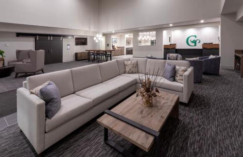 GrandStay Hotel & Suites Algona in Algona