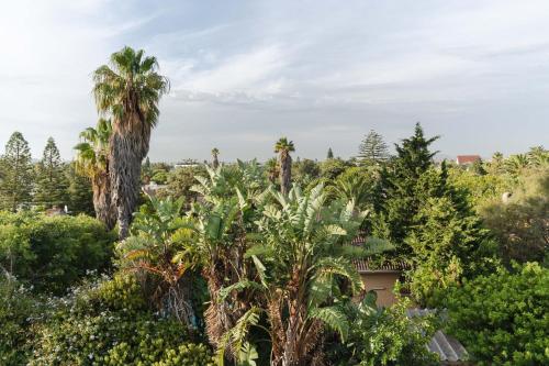 Blouberg Coastal Hideout, Luxury Apartment with a Braai and Parking