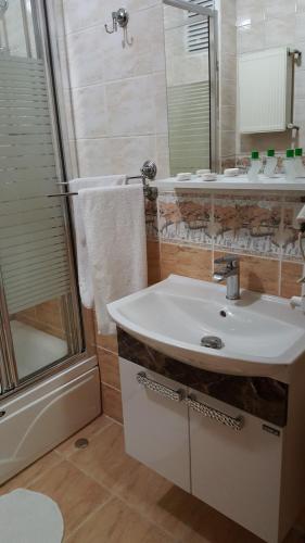 Konak Apart Hotel - image 10
