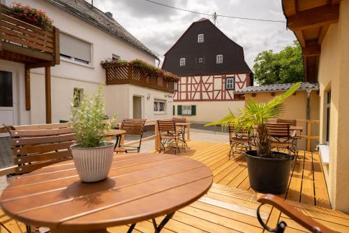 Restorāns, Hotel Zum Mühlental (Hotel Zum Muhlental) in Buch (Rhein-Hunsruck-Kreis)