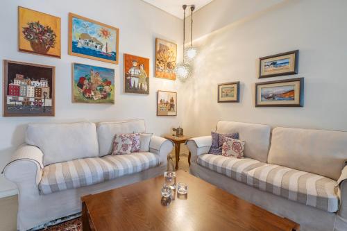 Family Apt in Glyfada-Kyprou