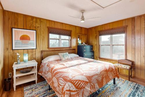 Tree House 38 Tree House 38