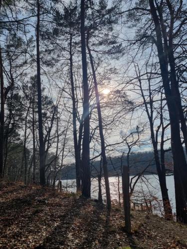 Mundi dom nad jeziorem max 6 osób prywatna plaża z pomostem