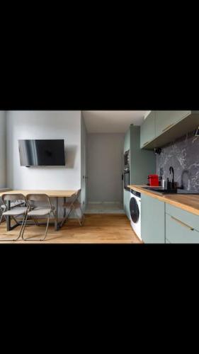 Appartement totalement rénové 4 couchage proche Lyon