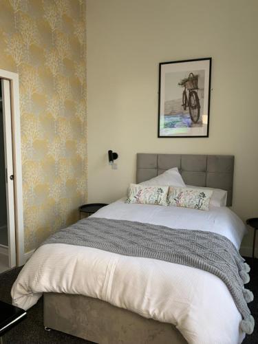 Stag & Thistle Hotel and Restaurant  in เซ็นทรัล-แอคาเดมี