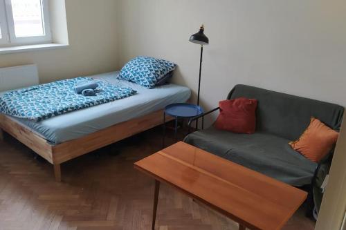 Spacious modern 3 bedroom aparment, Prague (photo 9)