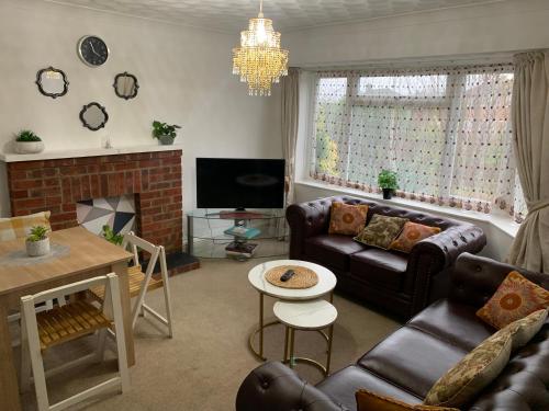 Luxury Two Bed Deluxe Maisonette in Farnham