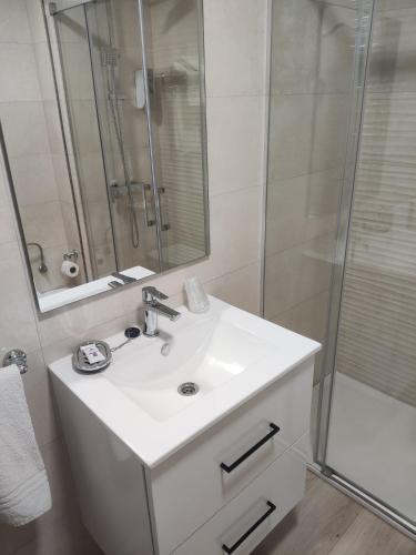 Hotel Rio Mar - image 2