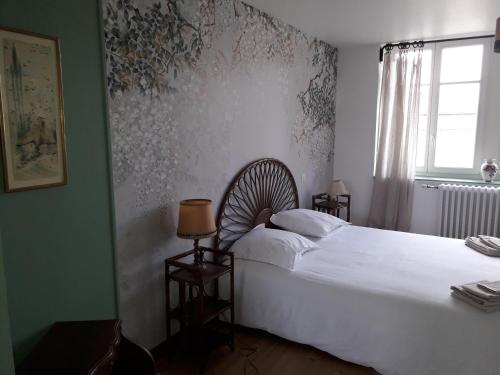 Chambre d'hôtes suite aux glycines chambre d'hôte Tannay