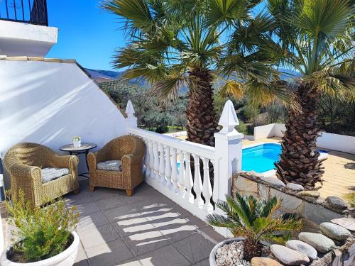 CORTIJO PENNYMARIA Poolside Apartment near Montefrio with stunning views