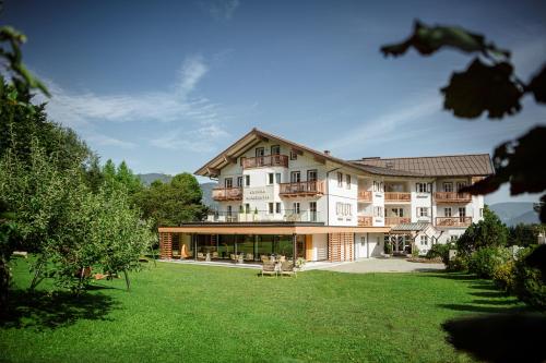 Crystls Aparthotel - Accommodation - Flachau