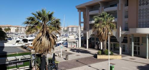 LE NADIR GRAND T2 51m2, 4-5p, Parking - Location saisonnière - Fréjus