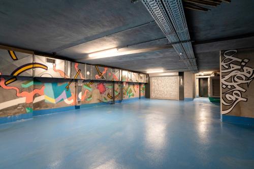 RA Apartments - image 12