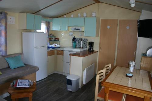 Iekārtas, Chez Eponine in Dannes